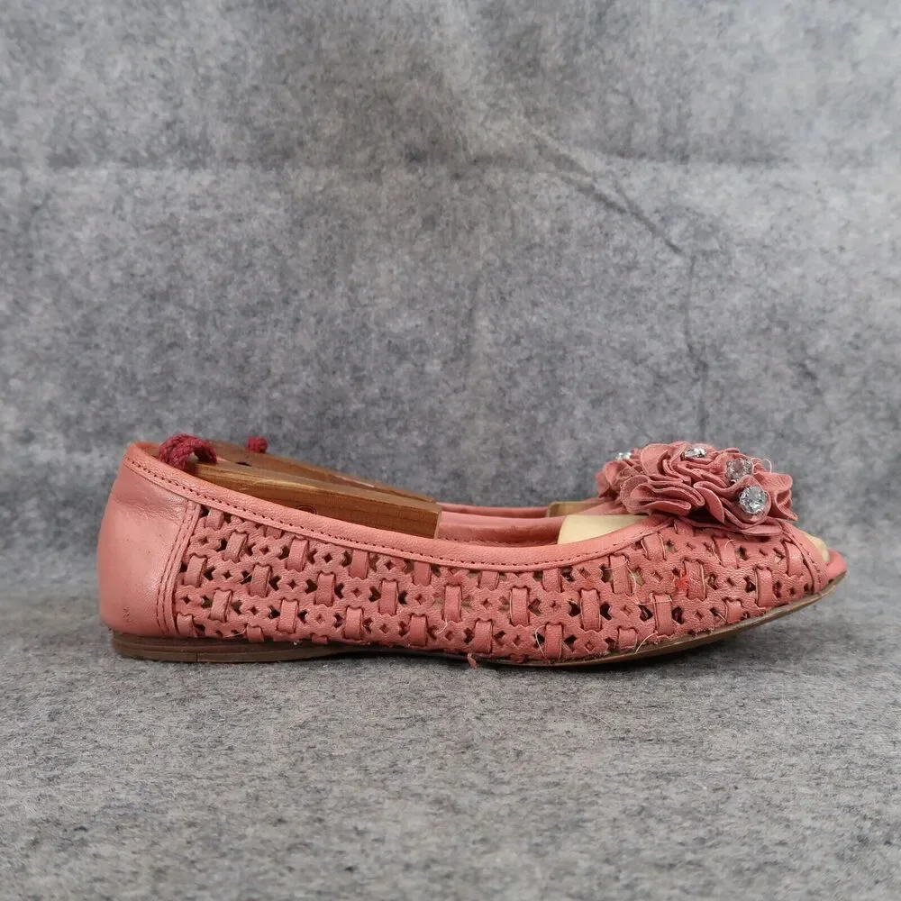 Report Shoes Womens 7 Flats Slip On Woven Peep Toe Ruffle Embellished Fashion